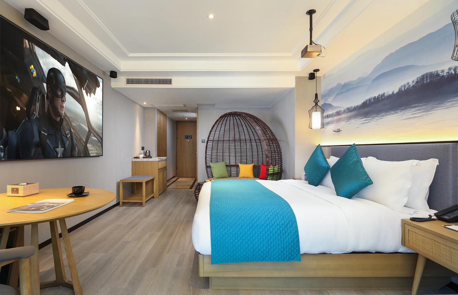 Mehood Lestie International Hotel Nancun Wanbo Metro Station Branch - Free Shuttle Bus To Canton Fair Complex During Canton Fair Period & Free Breakfast & Free Afternoon Tea & Free Midnight Snack & Free Vpn Internet Access Екстериор снимка